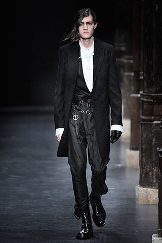 Ann Demeulemeester / - 2010-2011